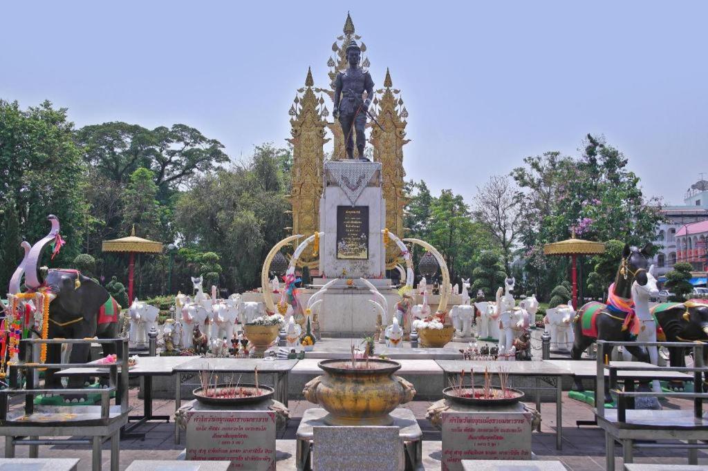 Chiang Rai Hotel Extérieur photo